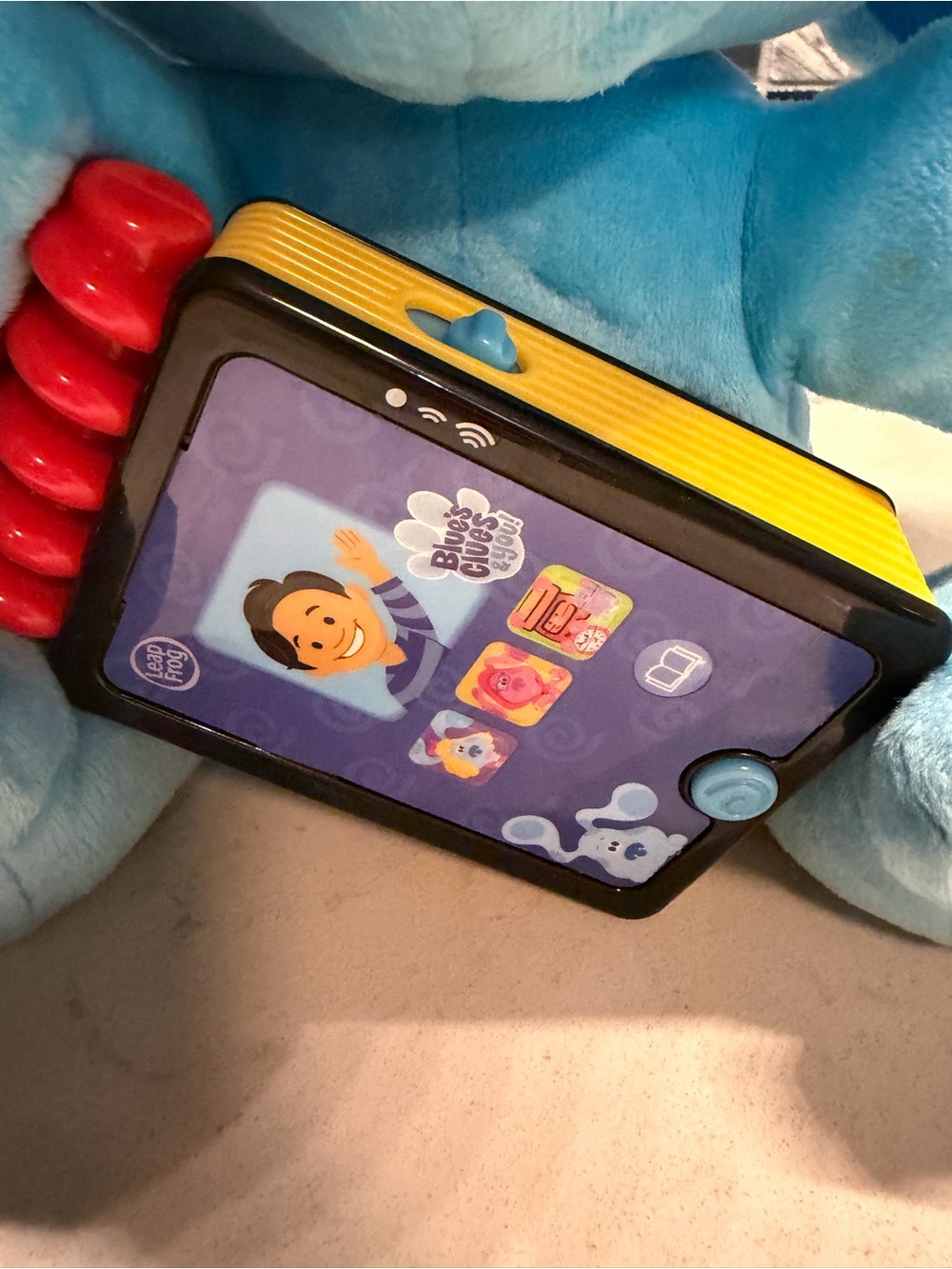 2021 LeapFrog Blue's Clues & You! Storytime with Blue Interactive 12” Plush. - Picture 2 of 7